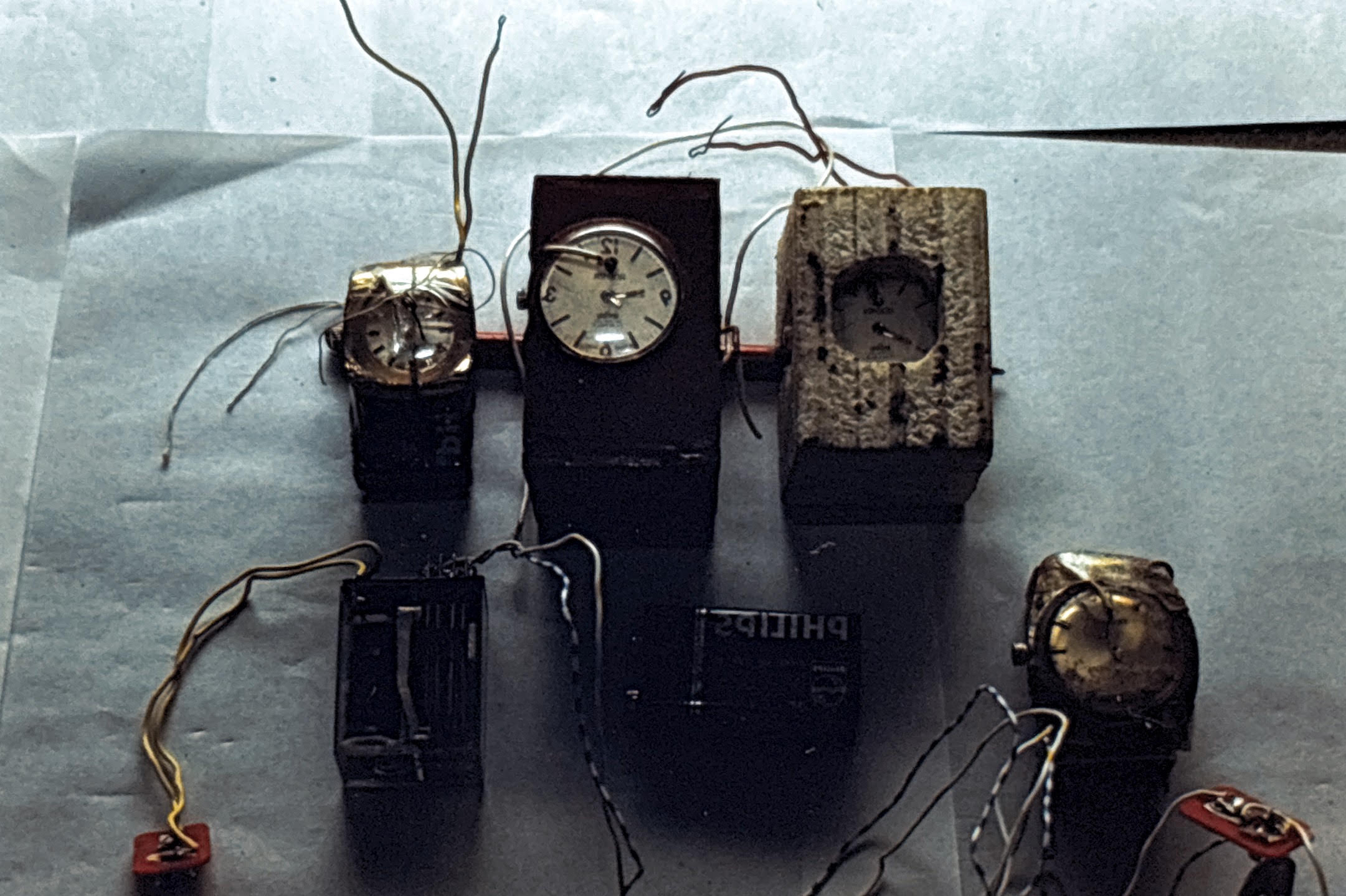 Detonators made from watches and clocks, Peshawar